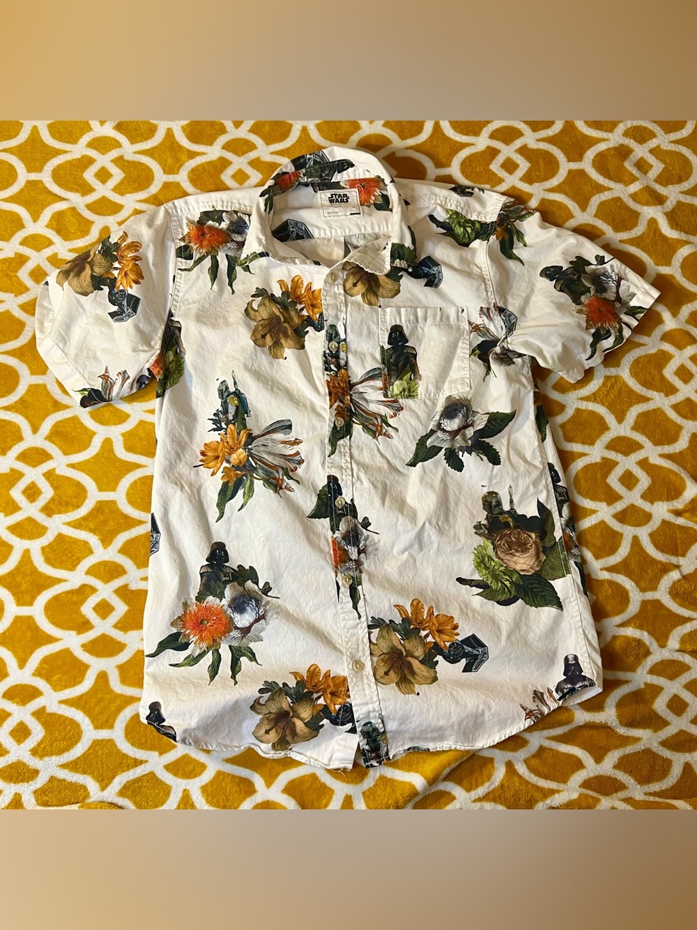 on the byas White Short-Sleeve Button-Down with Multicolor Floral Print